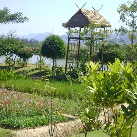 Maekok River Village Resort Mae Ai Zewnętrze zdjęcie