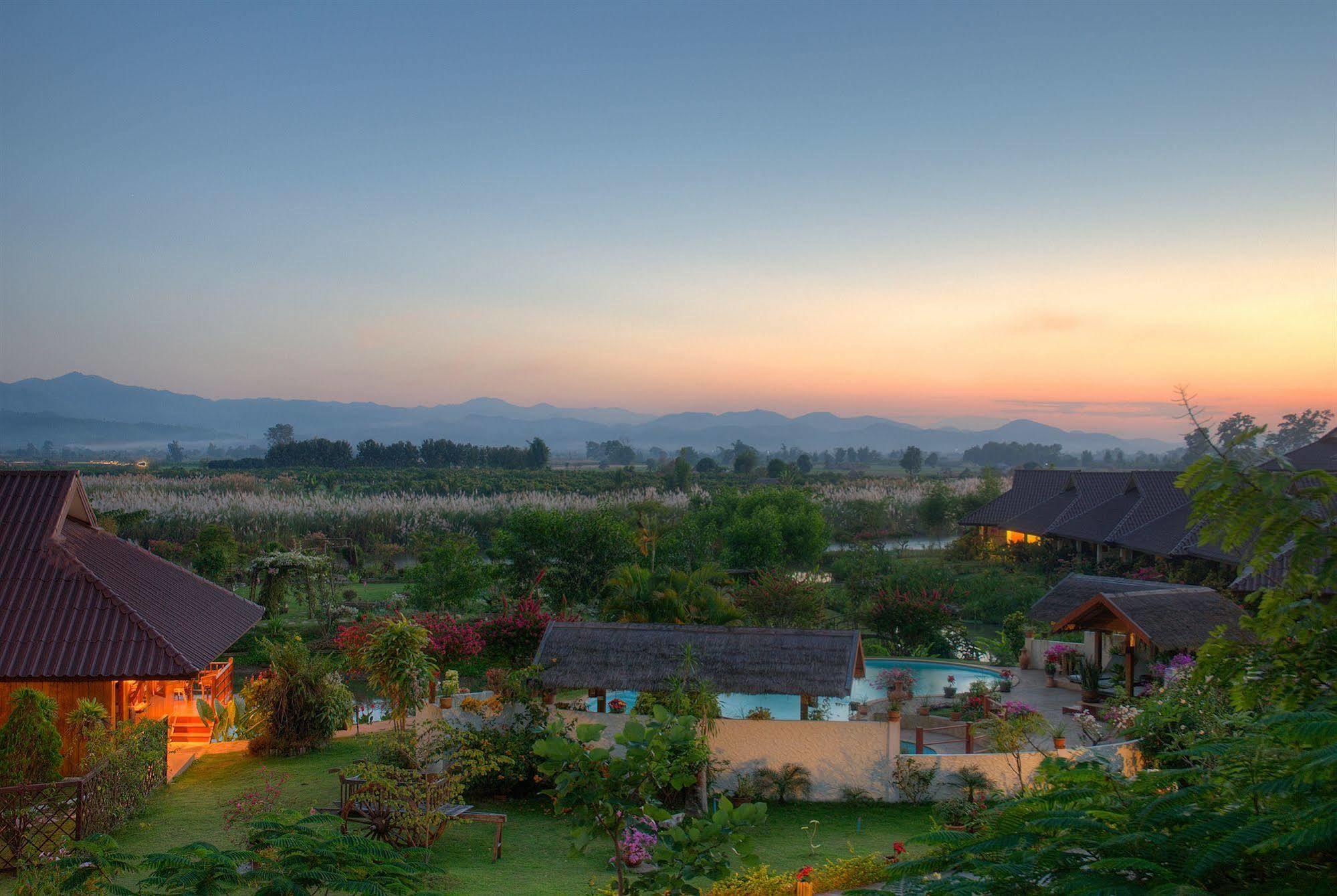Maekok River Village Resort Mae Ai Zewnętrze zdjęcie