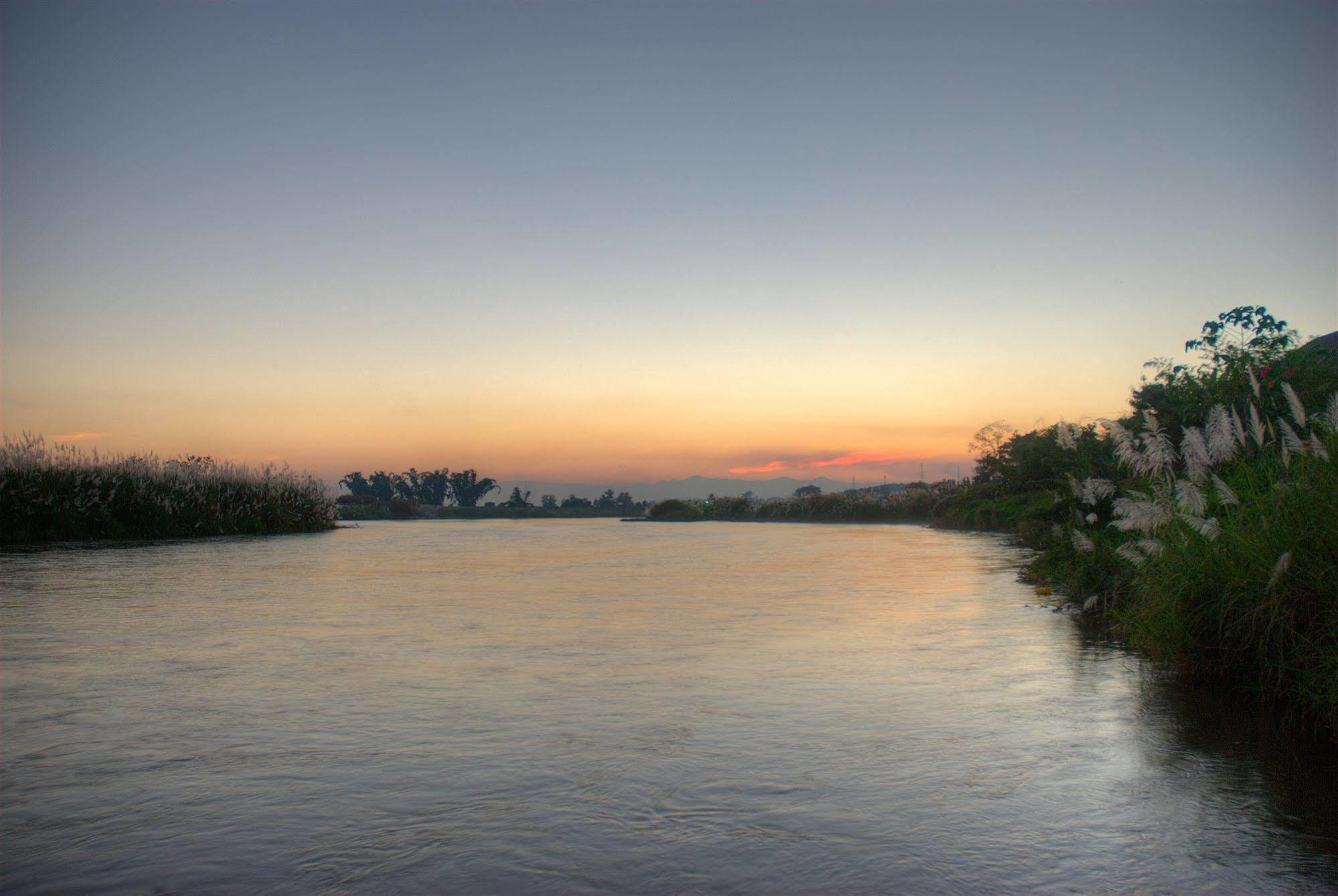 Maekok River Village Resort Mae Ai Zewnętrze zdjęcie