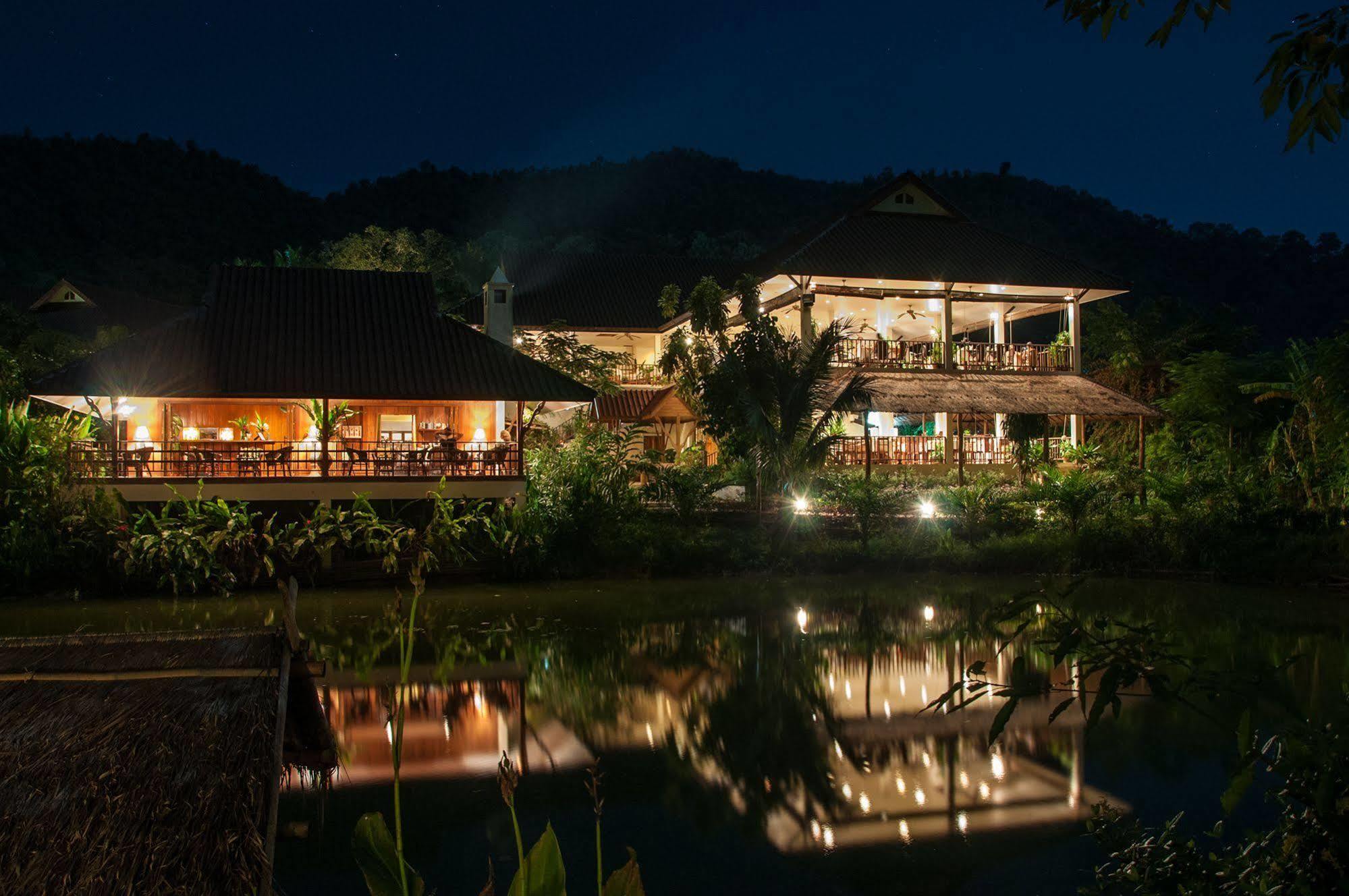 Maekok River Village Resort Mae Ai Zewnętrze zdjęcie