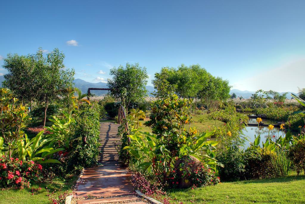 Maekok River Village Resort Mae Ai Zewnętrze zdjęcie